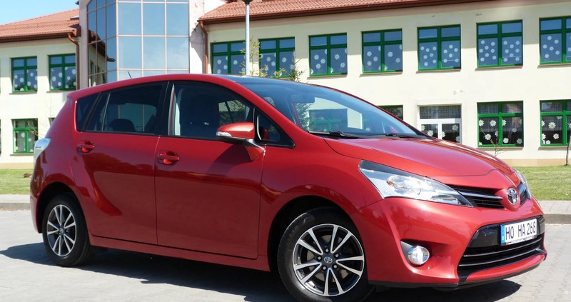 Toyota Verso cena 52999 przebieg: 174032, rok produkcji 2015 z Toszek małe 704